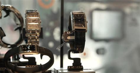 Le marché gris des montres de luxe, prix exorbitants .